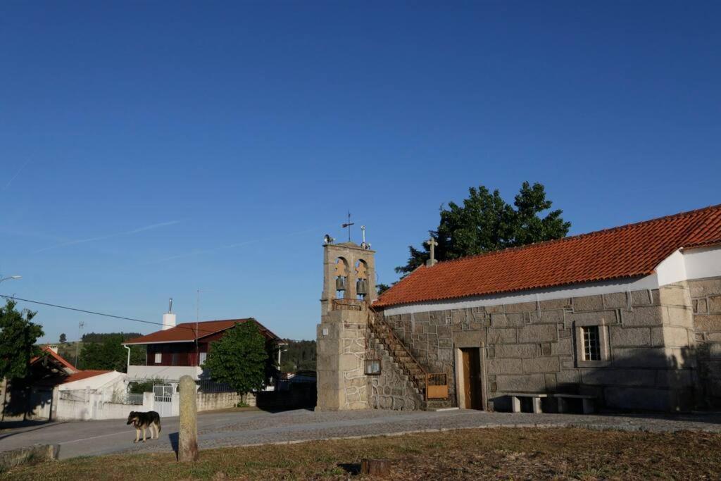 Villa Mendes Oliva 阿尔梅达 外观 照片