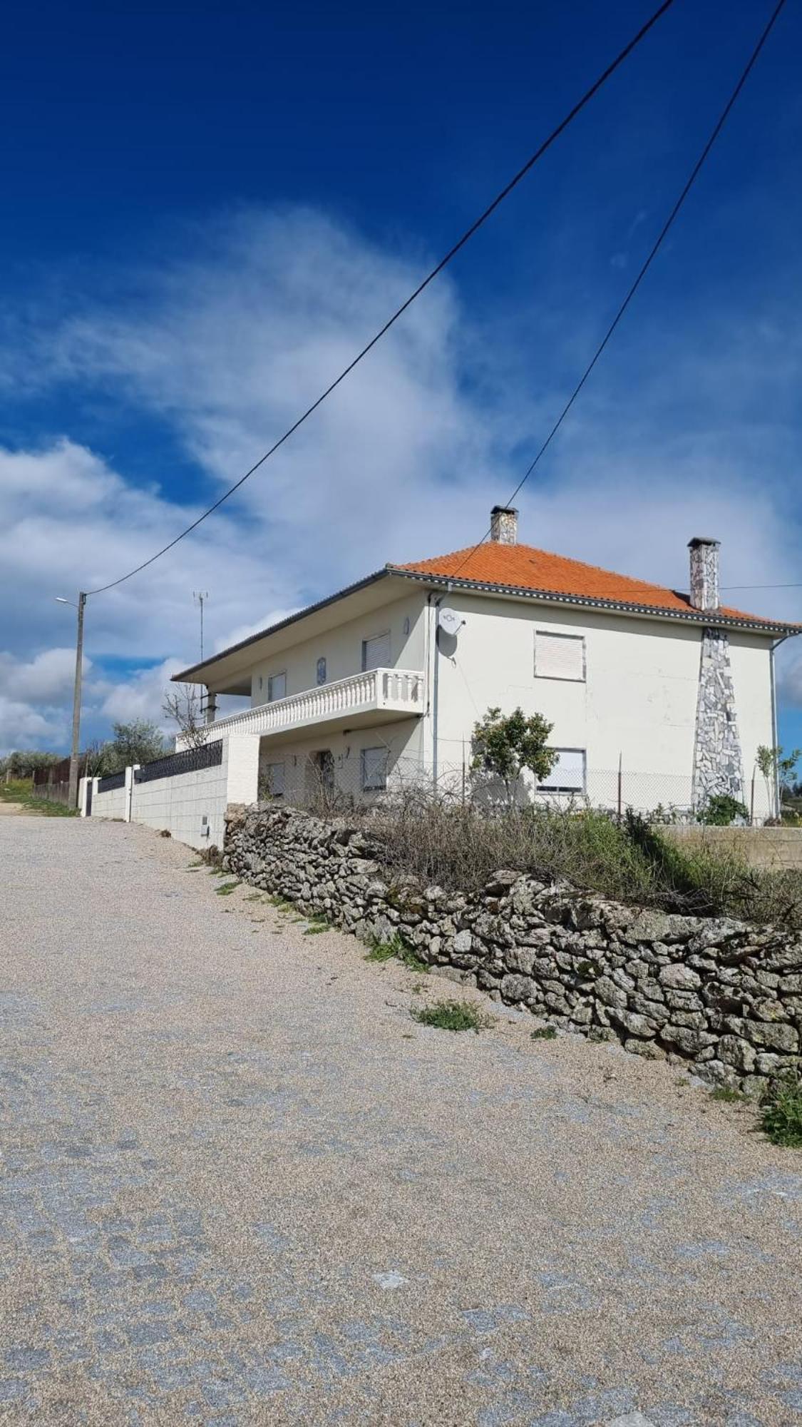 Villa Mendes Oliva 阿尔梅达 外观 照片