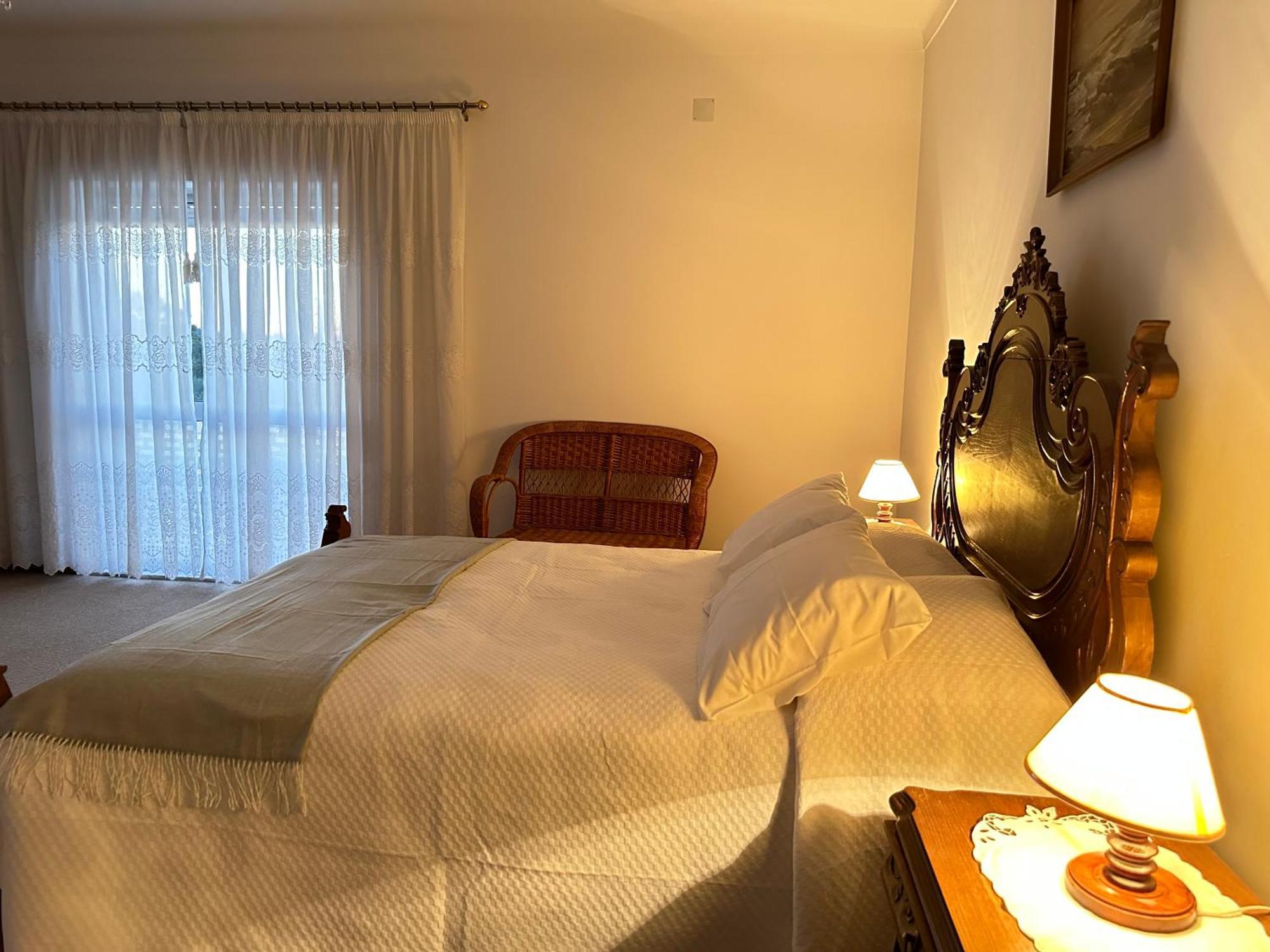Villa Mendes Oliva 阿尔梅达 外观 照片