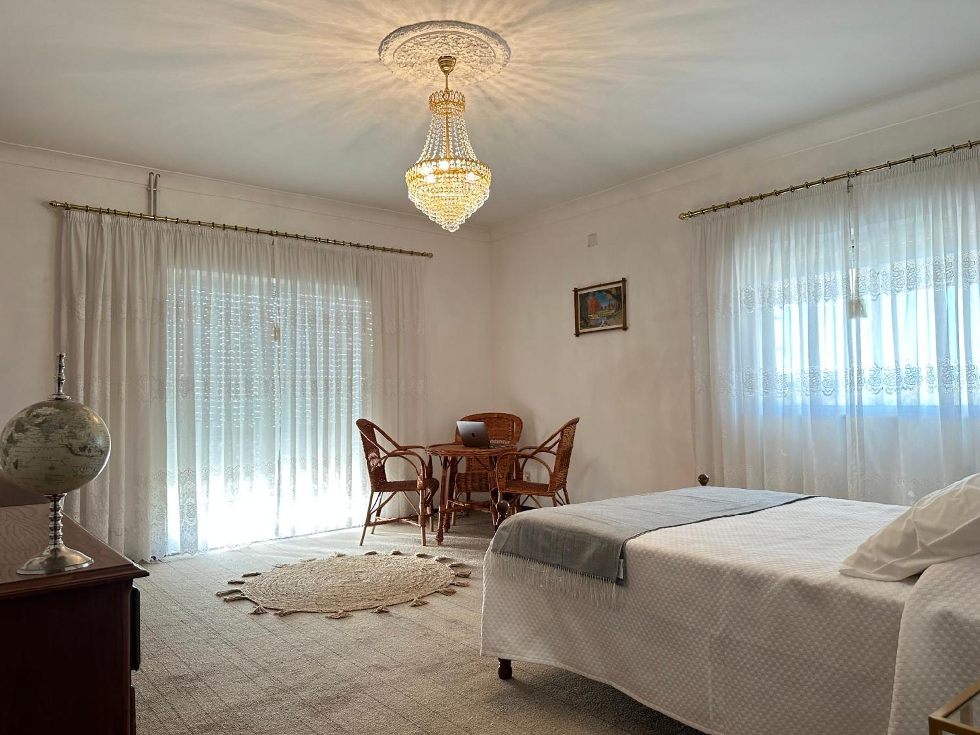 Villa Mendes Oliva 阿尔梅达 外观 照片