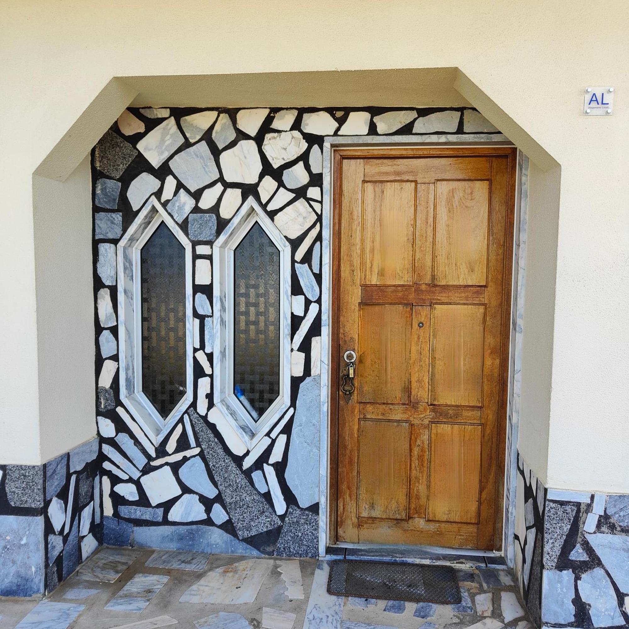Villa Mendes Oliva 阿尔梅达 外观 照片