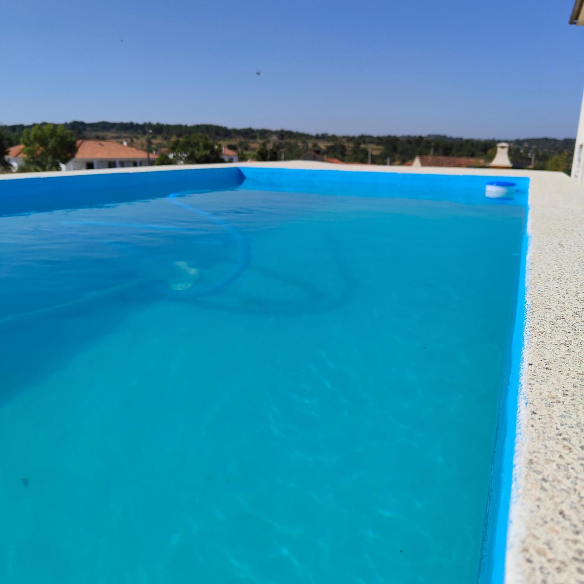 Villa Mendes Oliva 阿尔梅达 外观 照片